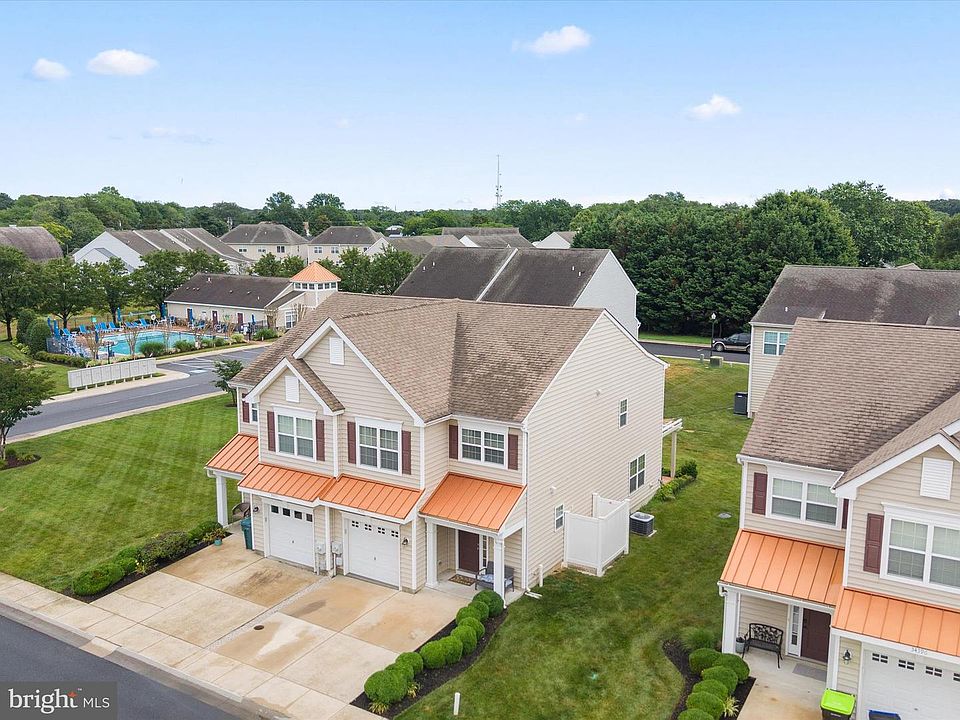 1st image of 34398 Bronze St