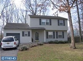 31 Mills Dr, Waterford Works, NJ 08089