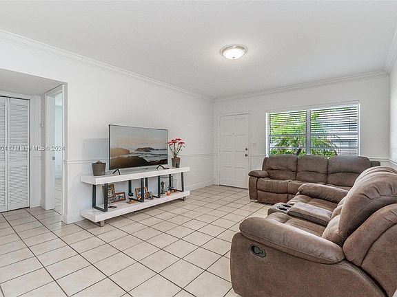 5th image of 9433 SW 174th St #9433