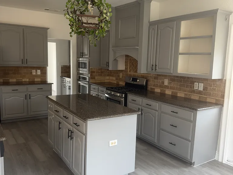 2622 Westwind Dr — Photo 17
