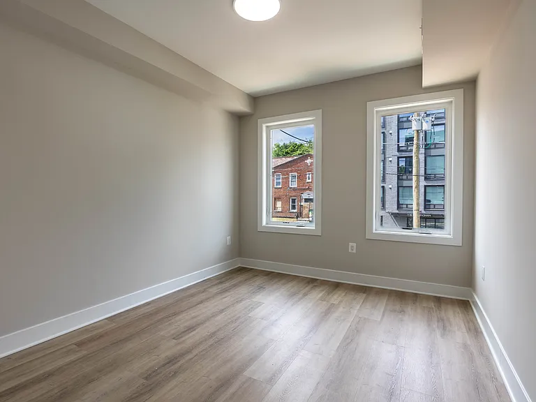 414 Kennedy St NW #204 — Photo 21