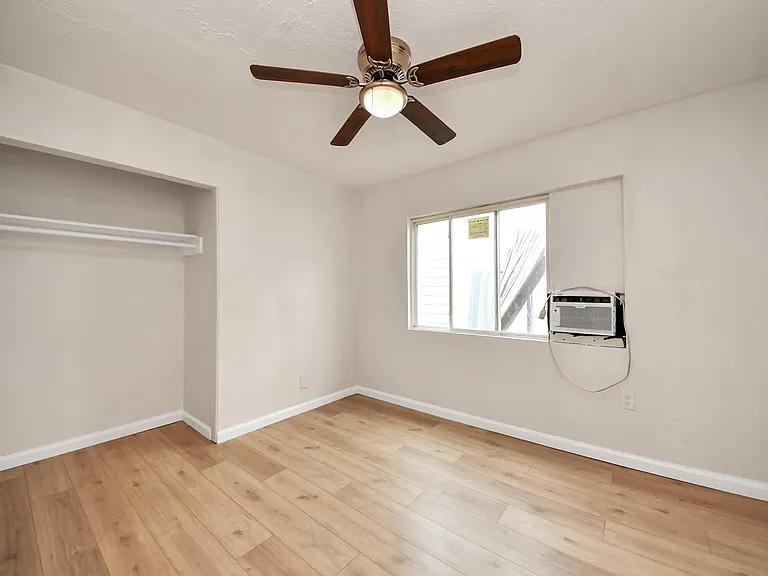 10506 Sierra Dr — Photo 22