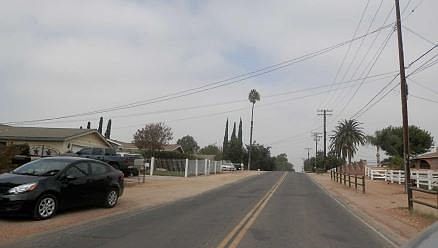 Exterior Neighborhood (street photo)