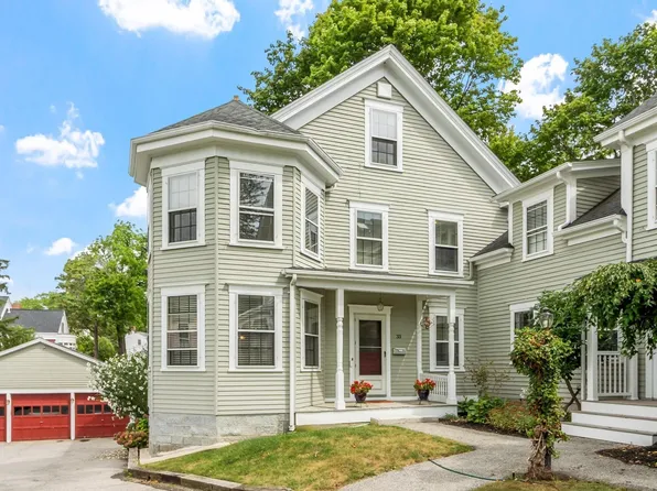 33 School St Unit 3, Andover, MA 01810