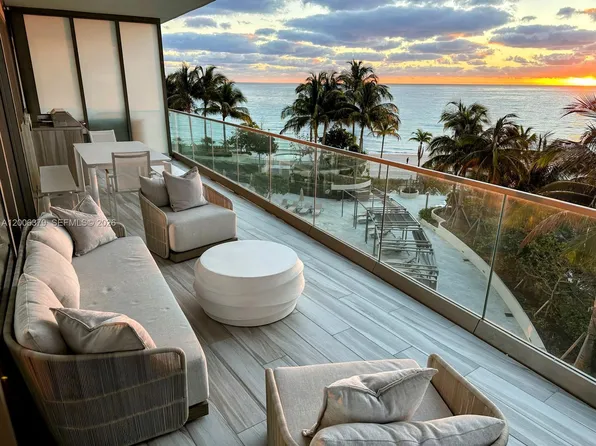 18975 Collins Ave Unit 304, Sunny Isles Beach, FL 33160