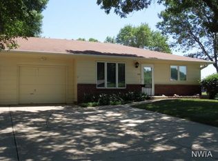 534 12th Ave SW, Le Mars, IA 51031