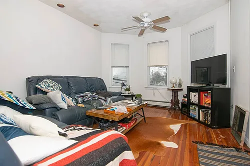 58 Mansfield St #2 Photo 1