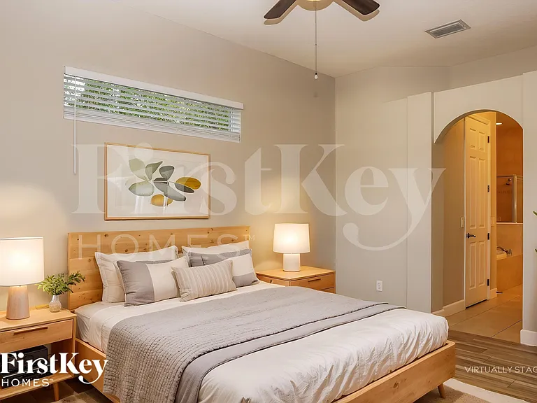 2655 Palomar Ave SE — Photo 11