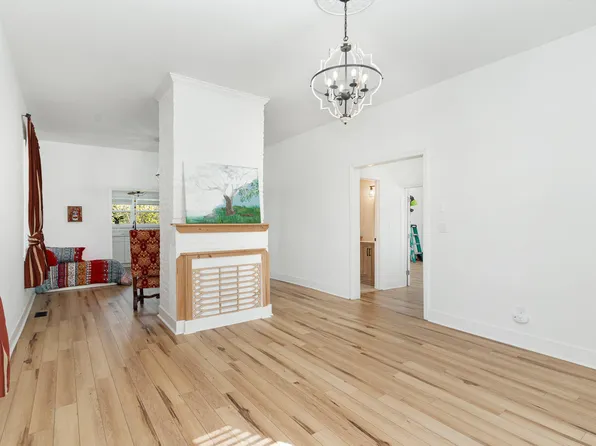 302 W K St, Erwin, NC 28339