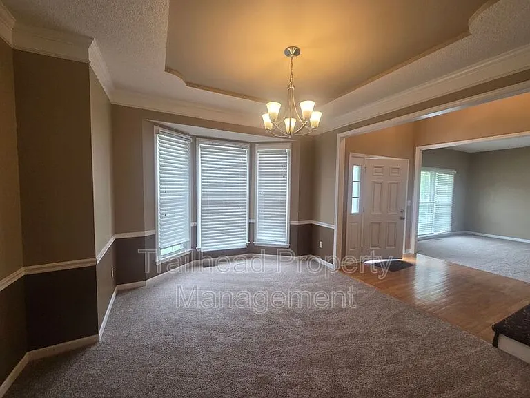 14002 Goodman St — Photo 4