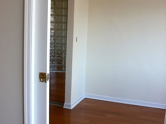 4th image of 400 Central Park W APT 6S