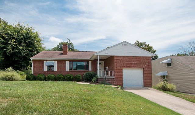 1st image of 2222 McKinley Ave