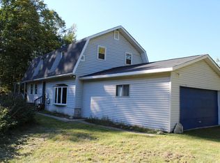 9370 Mathews Rd, Atlanta, MI 49709