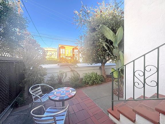 2nd image of 376 San Jose Ave