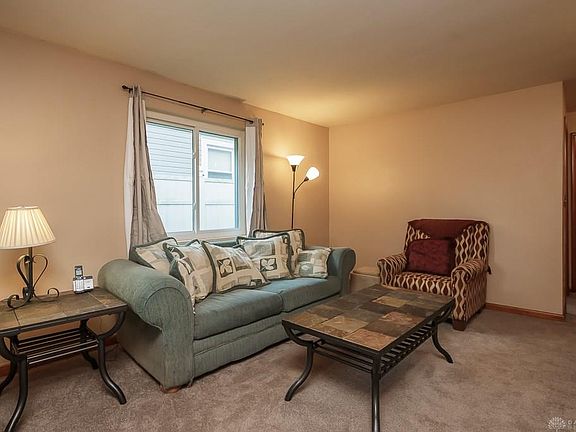 5th image of 1831 Pershing Blvd