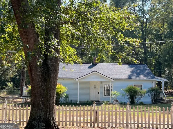 1192 Rocky Ford Rd, Lavonia, GA 30553