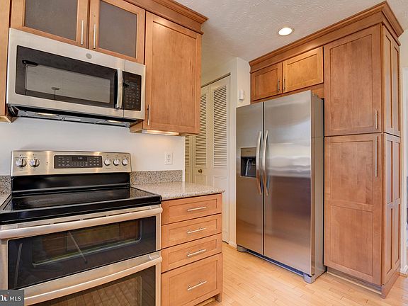 5th image of 12015 Rosiers Branch Dr