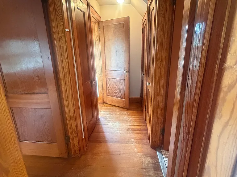 664 Noank Rd — Photo 20