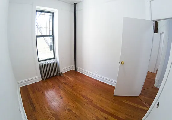 Rented by Roselyn  Fortuna LLC | media 16