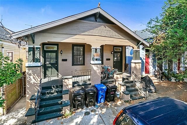 1st image of 2323 Chartres St