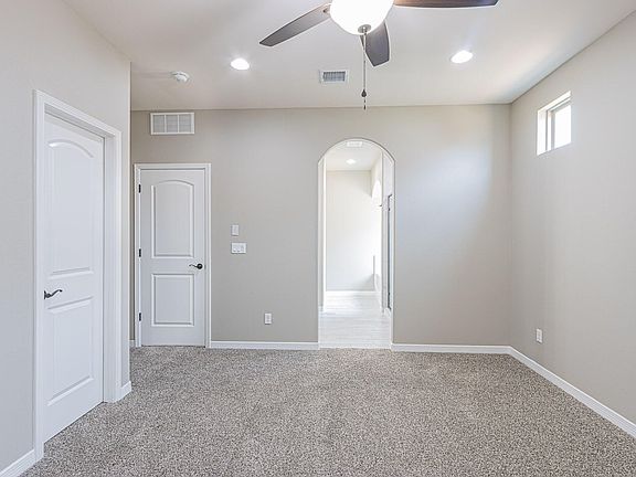 5th image of 803 Danby Ct