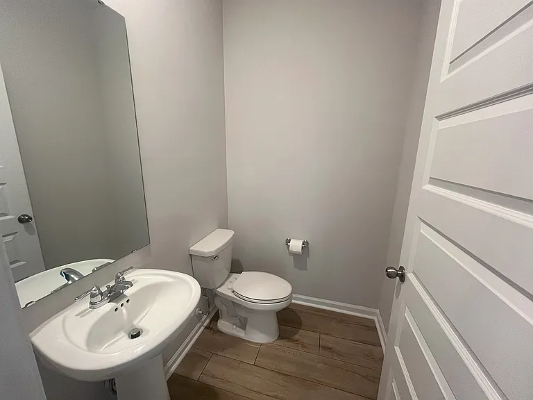 5004 Del Corso St — Photo 14