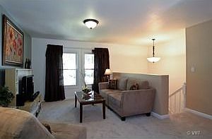3rd image of 1429 N Green Meadows Blvd