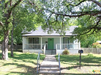 406 E 9th Ave, Belton, TX, 76513