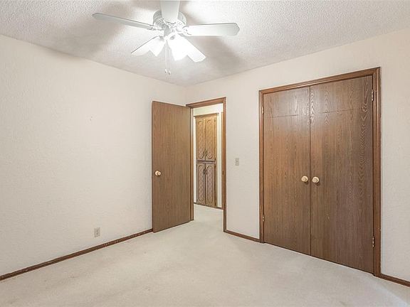 5th image of 7505 Kathryn Way