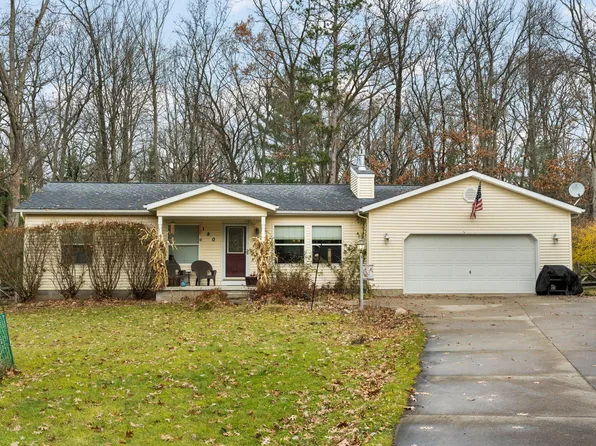 180 Hidden Hills Rd, Houghton Lake, MI 48629