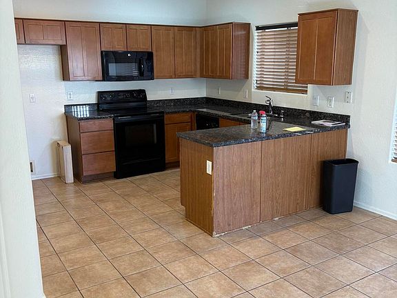 2nd image of 5186 W DESERT HILLS Drive W