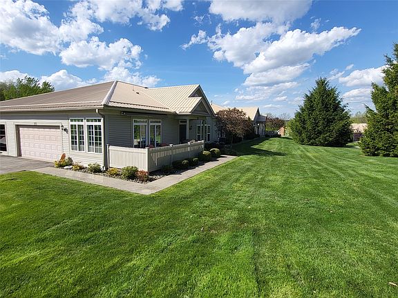 2nd image of 17803 Dawn Ct