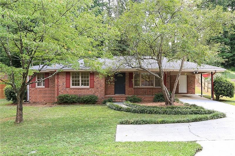 1st image of 3135 Highland Dr SE