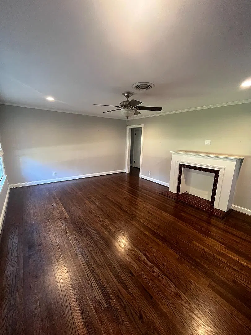 351 Leo Avenue — Photo 4