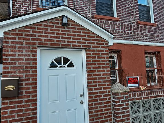 5th image of 2717 Lurting Ave #3