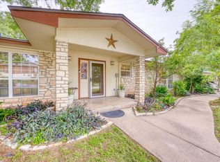 301 6th St, Marble Falls, TX 78654