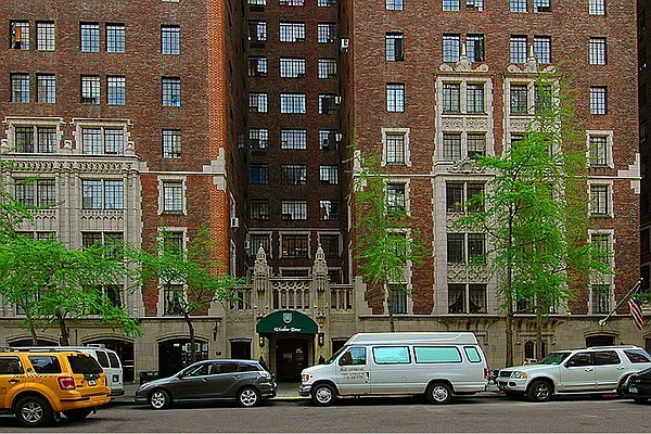 Sold by Stribling | media 4