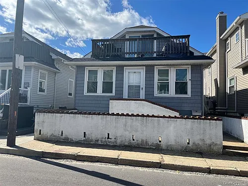 17 Louisiana St #UPPER Photo 1