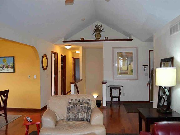 2nd image of 1607 Deer Run Dr