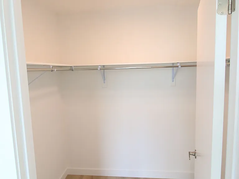 2382 Kingston Rd #206 — Photo 11