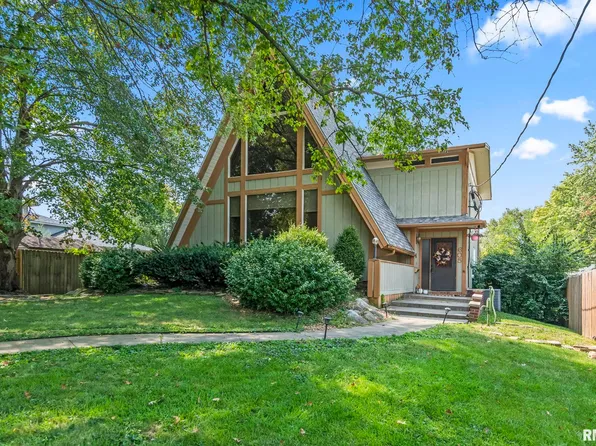 605 Oglesby Ave, Lincoln, IL 62656