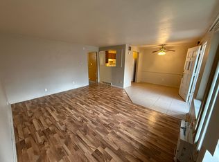 2525 W Wardcliffe Dr APT B, Peoria, IL 61604