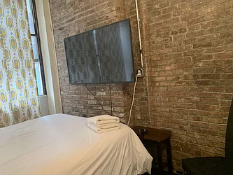 Rented by Flatiron Real Estate Advisors LLC