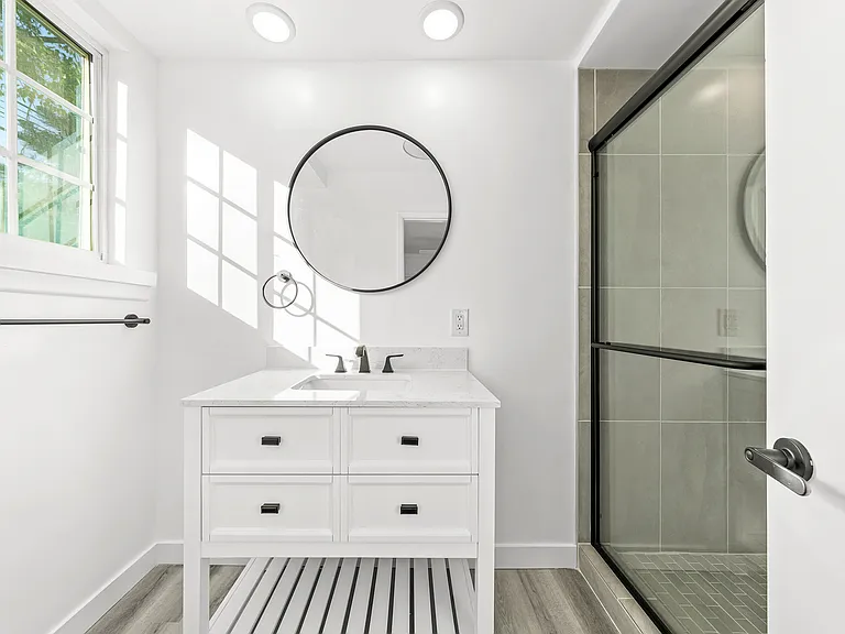 1102 Euclid St #1 — Photo 30