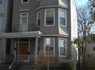 428 S 17th St, Newark, NJ