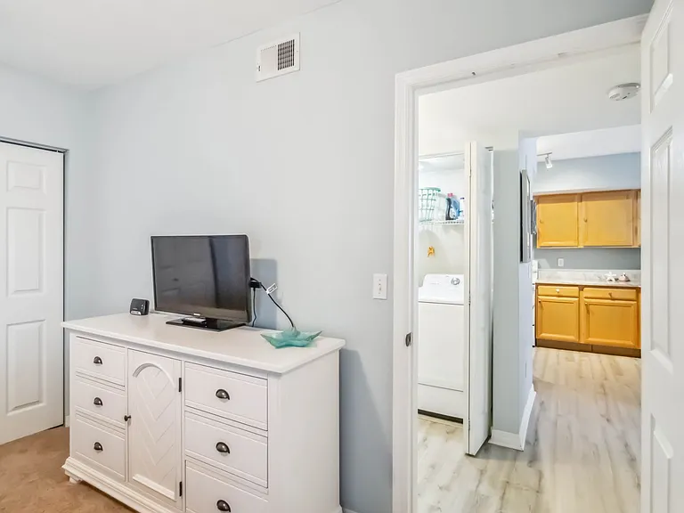 1030 Villagio Cir #203 — Photo 26
