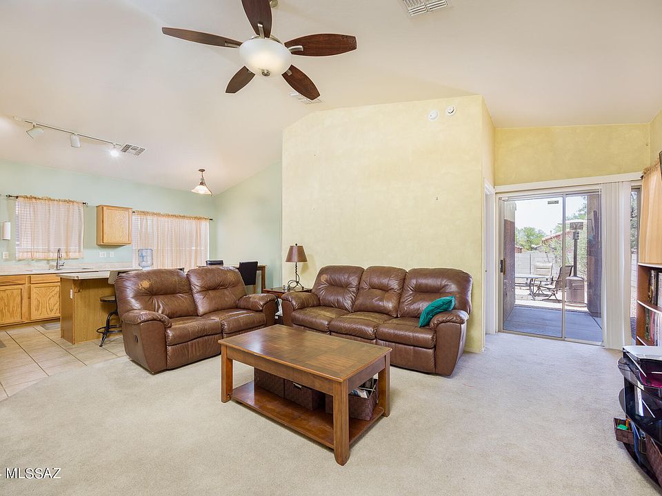 1st image of 387 E Camino Limon Verde