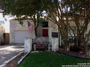 111 Bentwood Dr, Boerne, TX 78006