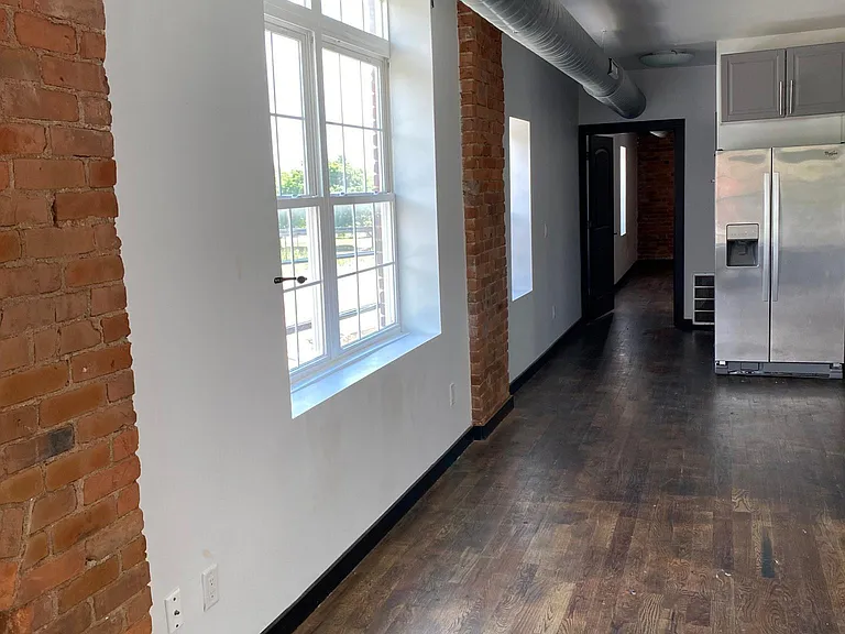 66 Douglass St #104 — Photo 11