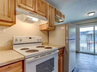 2615 SE 111th Ave APT 8, Portland, OR 97266